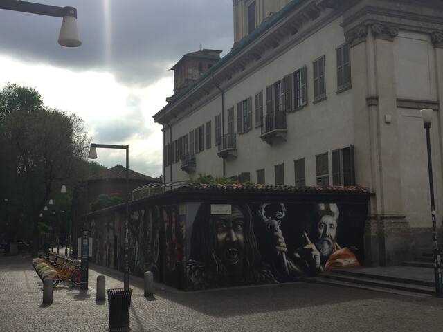 FASCINATING FLAT WITH 40M2 TERRACE gallery image 4