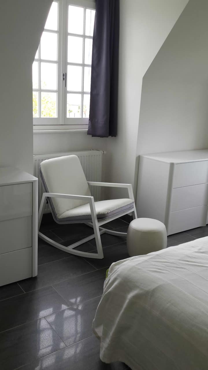 Sillón de la habitación grande