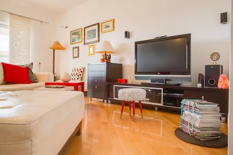 Popular Airbnb listing: Luxury Villa Sunny Garden with private heated pool in Kaštel Gomilica