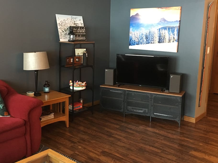 Mountain Themed Decorations