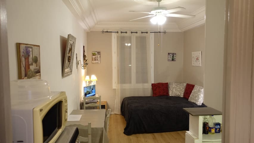 Nice studio near beach juan-les-Pins