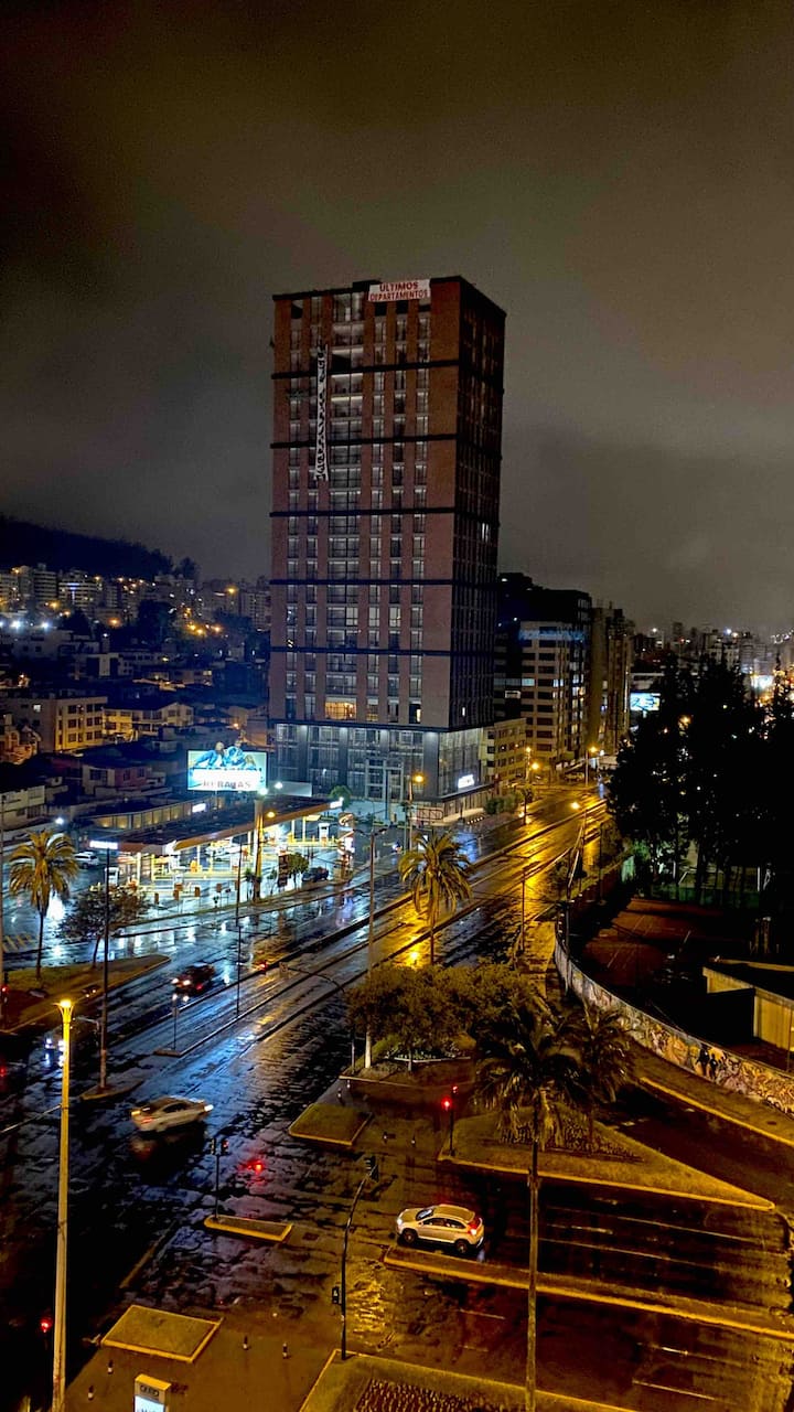 Suite De Lujo, Vista Panorámica Piso 9 Norte Quito - Quito