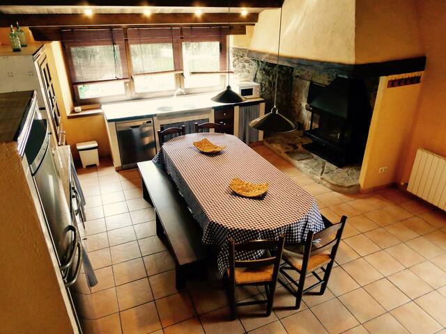 El Bosqueró de la Garrotxa (casa rural) gallery image 4