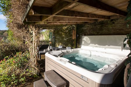 The Dairy at Middle Nuckwell