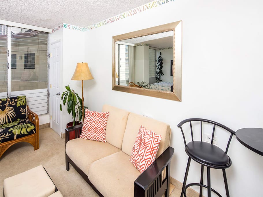 waikiki-grand-city-view-hr-900-interior-03.jpg
