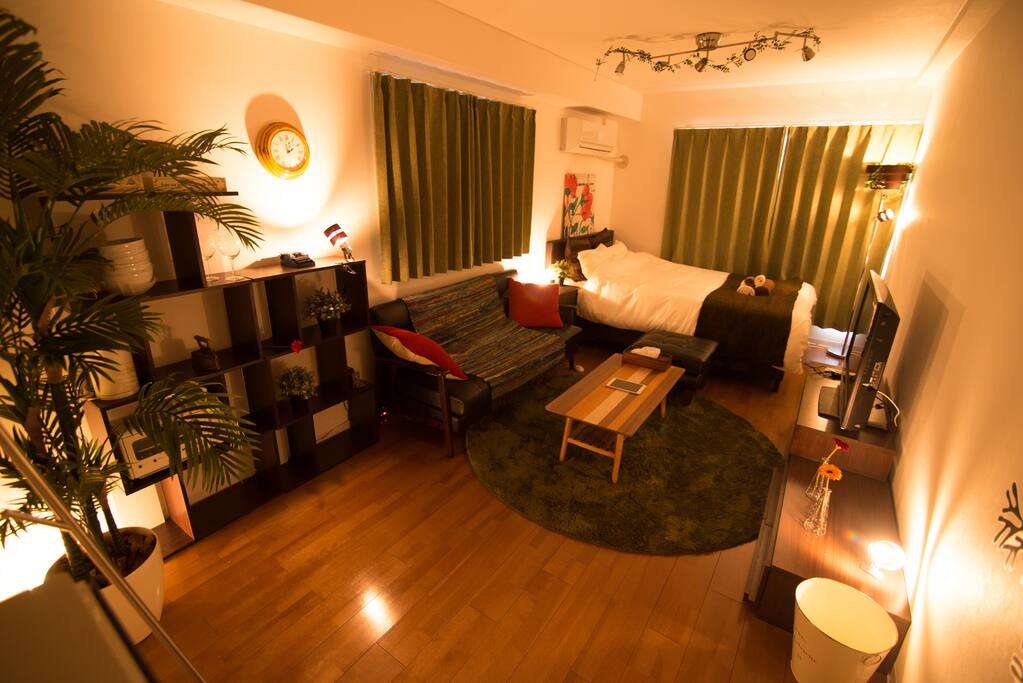 Oasis in Shinjuku.
Decorated by an interior designer