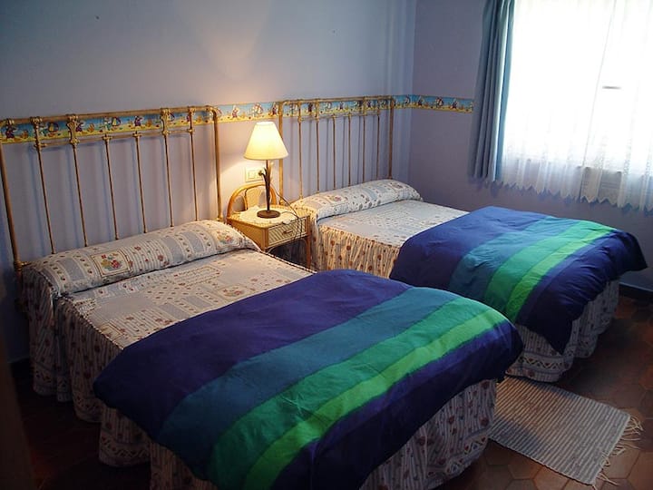 غرفة النوم 1