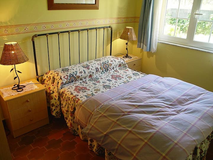 غرفة النوم 2