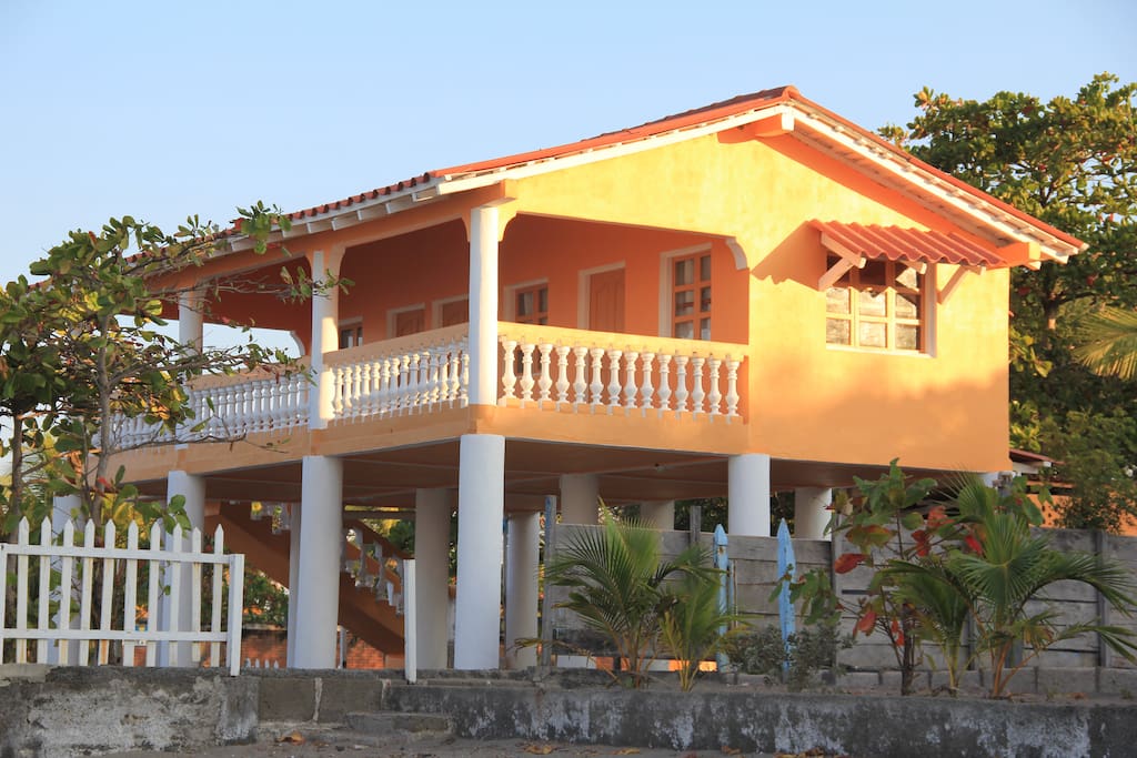 SUNSET WAVES Casas en alquiler en managua, Nicaragua
