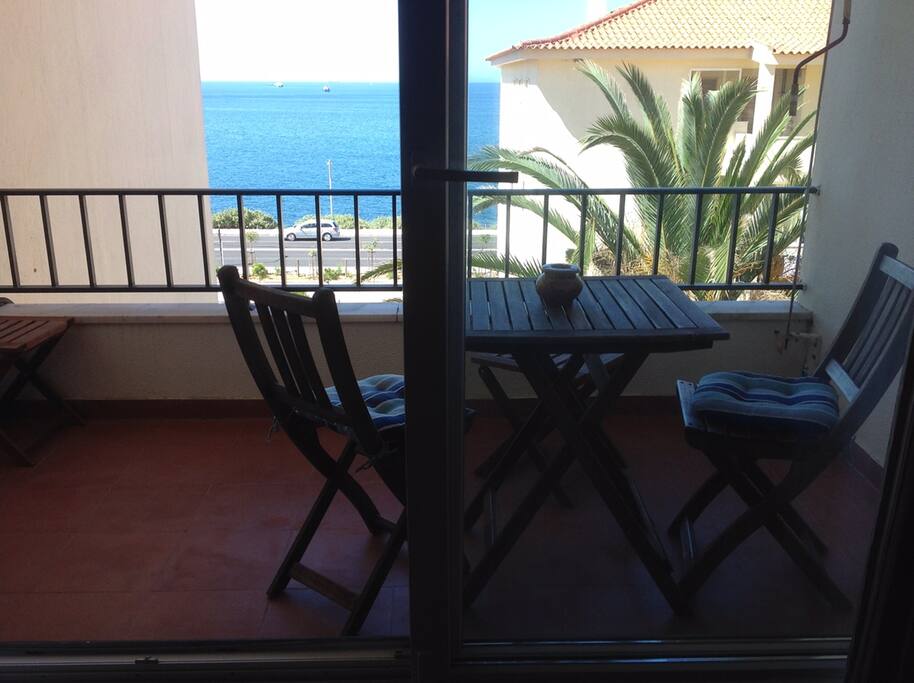 balcony