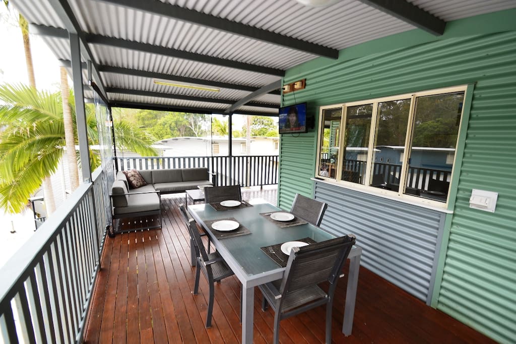 Outdoor dining and TV