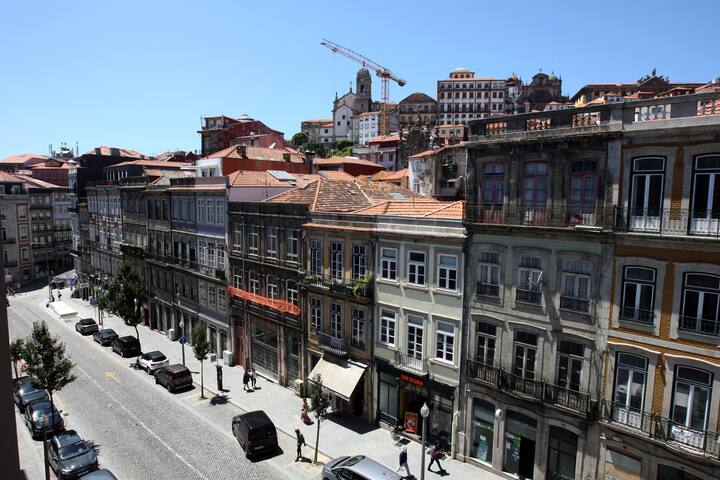 Cozy 3 Bedroom apartment @Porto Downtown gallery image 5
