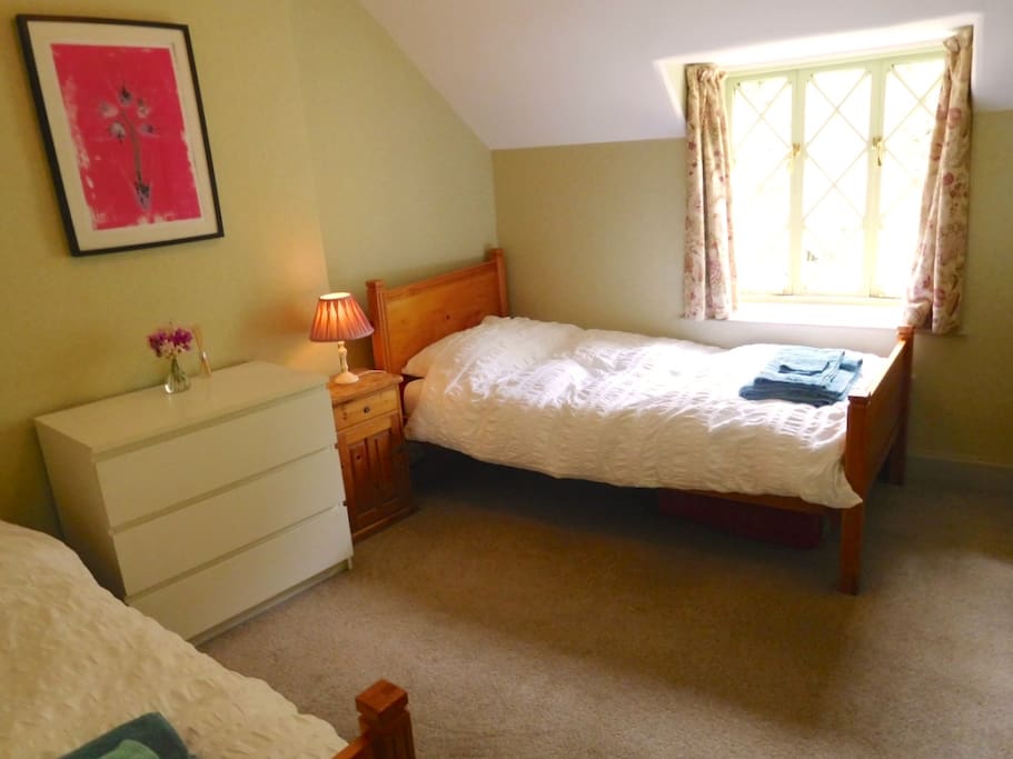 bedroom 2 (twin or double)