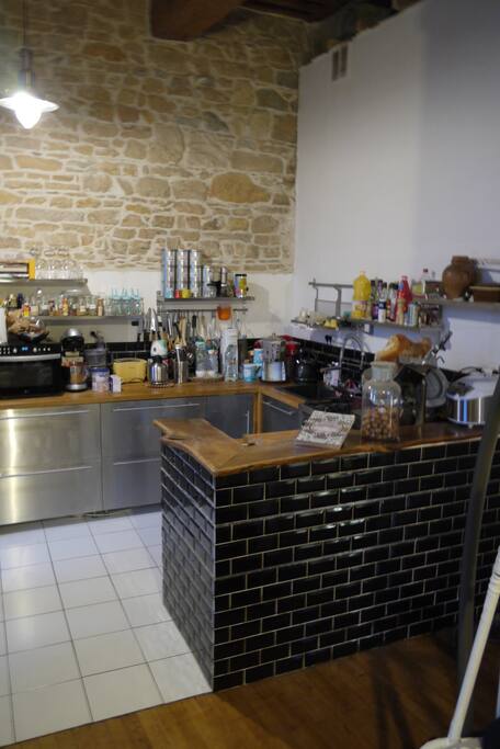 Cuisine ouverte toute équipée
