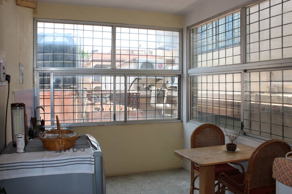 Kitchen comes with dining