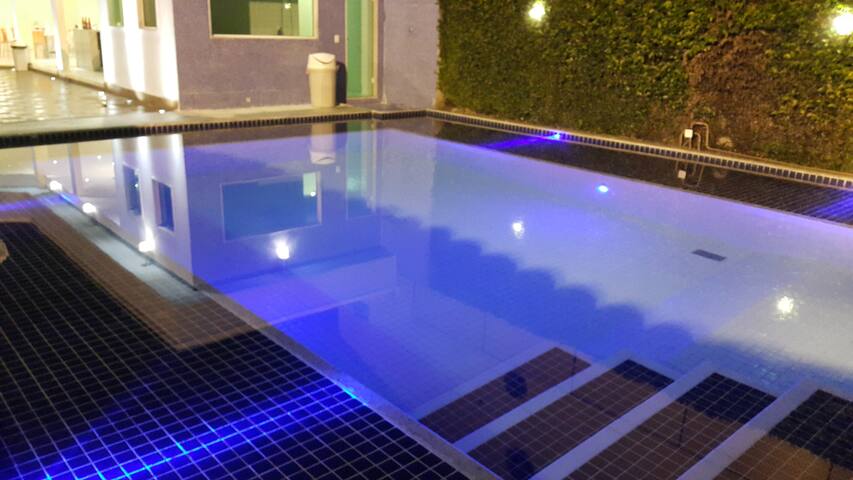 Casa Barra da Tijuca em condomínio gallery image 2