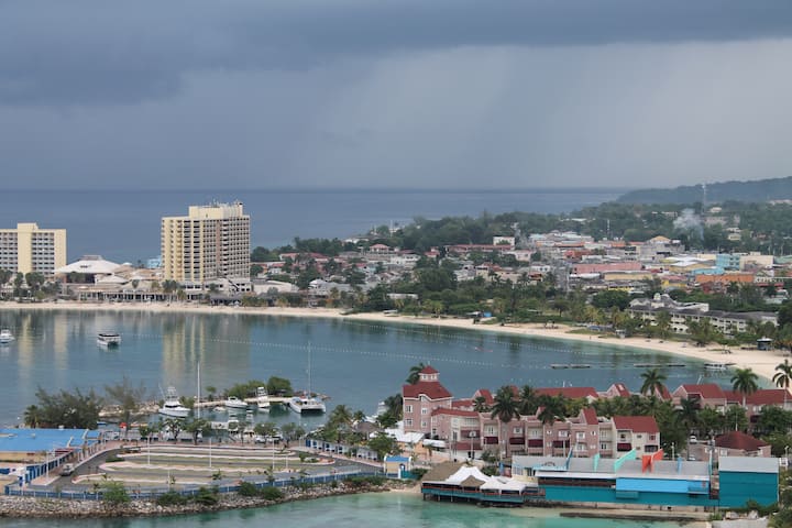 Penthouse On The Ridge - Ocho Rios - Ocho Ríos