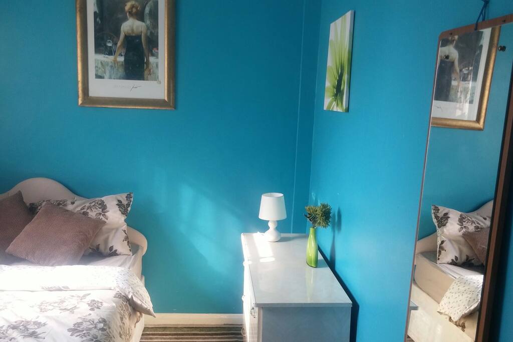Looks great in all light