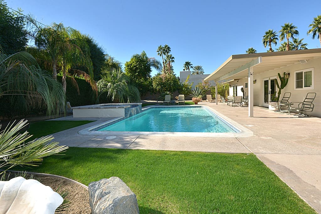 Palm Desert Vacation Rental Pool Home 2