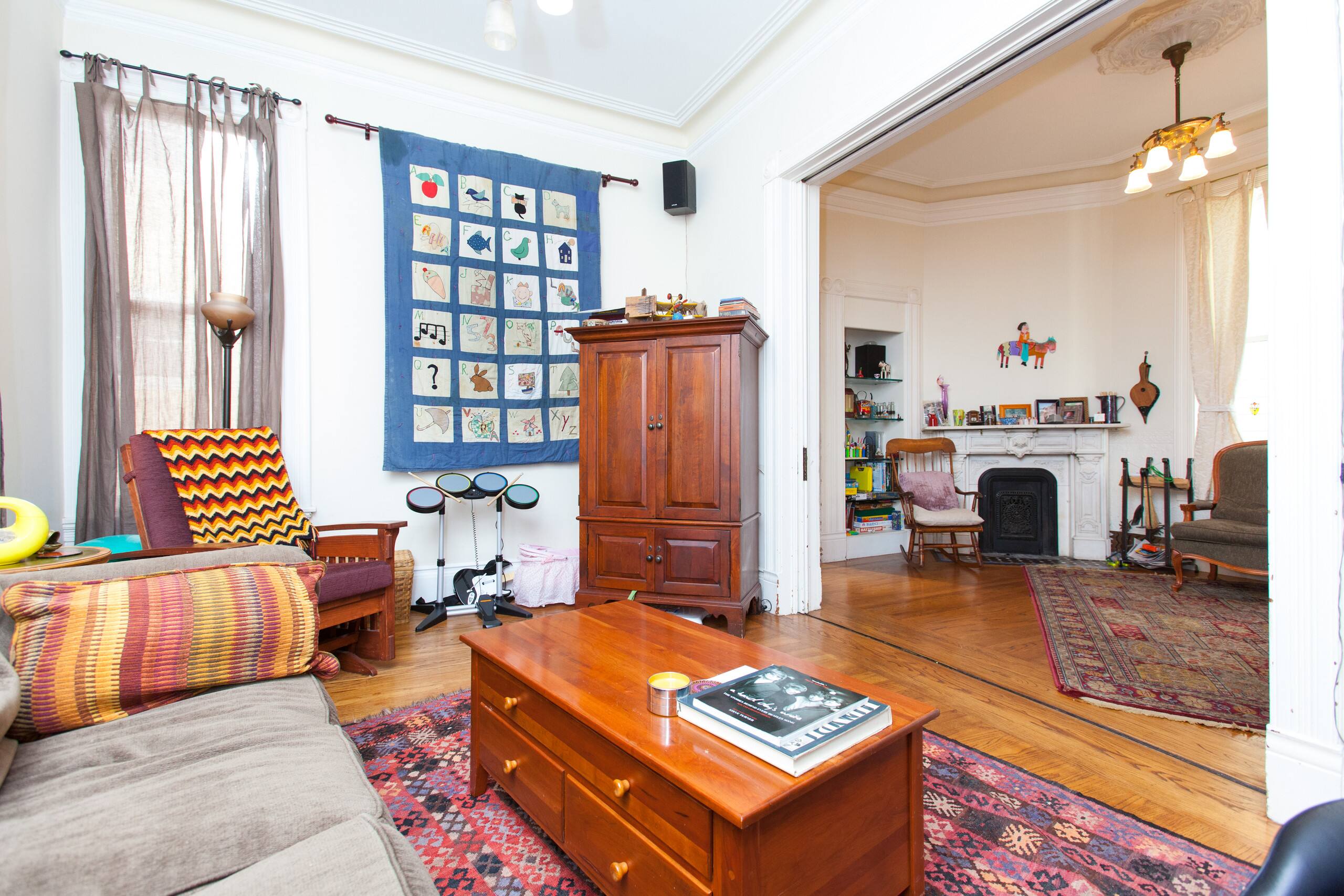 Home in San Francisco · ★4.55 · 3 bedrooms · 3 beds · 2.5 baths - Image 4