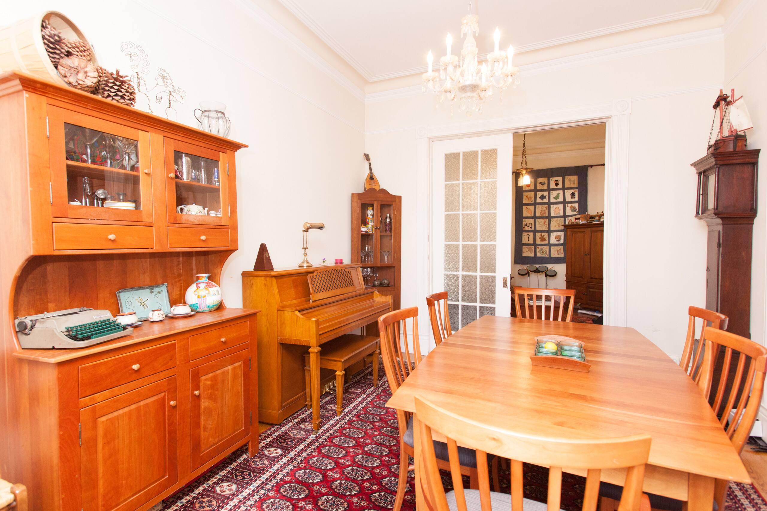 Home in San Francisco · ★4.55 · 3 bedrooms · 3 beds · 2.5 baths - Image 15