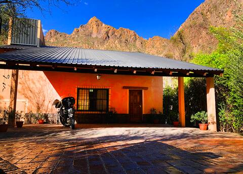 Beautiful house on the banks of the river Atuel