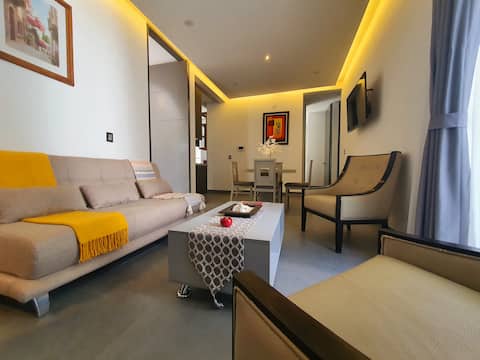 Minimalist condominium with its own parking lot