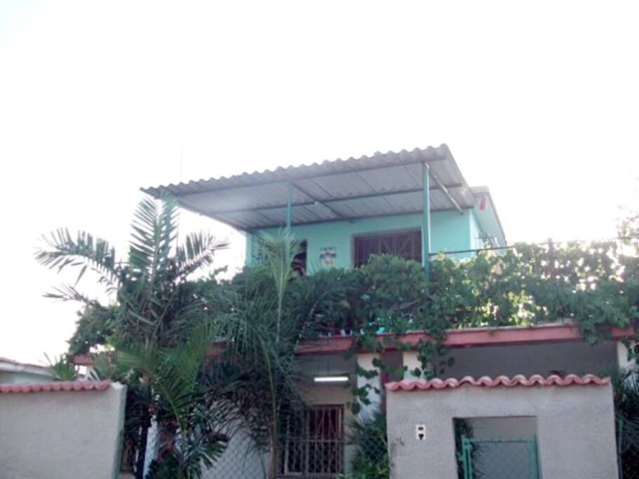 Frente de la casa piso superior