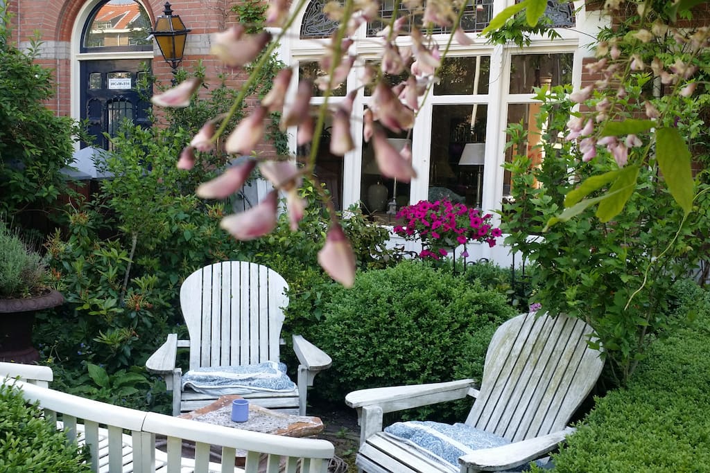 Morning coffee in the front yard?