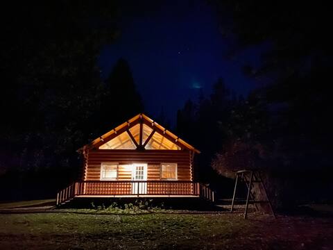 Riverfront Cabin