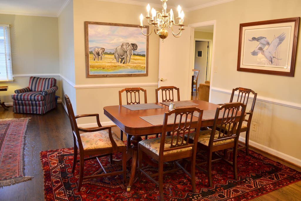 Dining Room table. 6 chairs. Table has leaf for more space and additional seating.