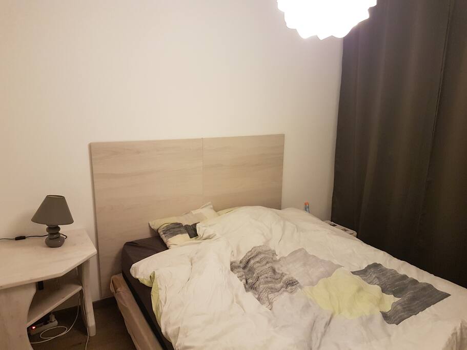 Chambre 1 - King size + Penderie