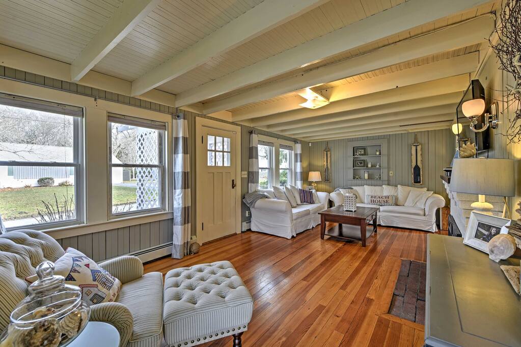 The warm, inviting home is quintessential Cape Cod.