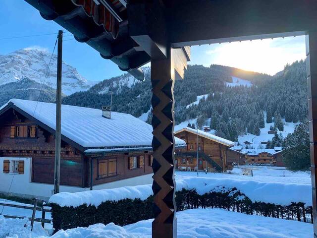 Chalet individuel avec vue glacier gallery image 3