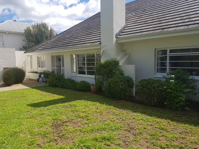 Great Family Home for a Cape Holiday Experience gallery image 2