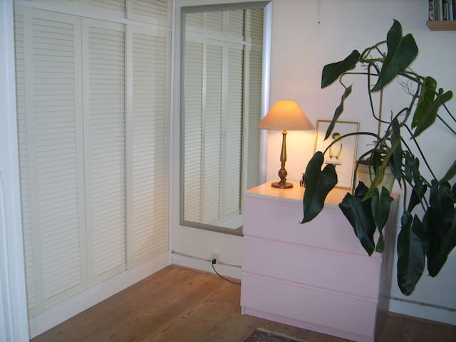 Room in townhouse in center Aarhus