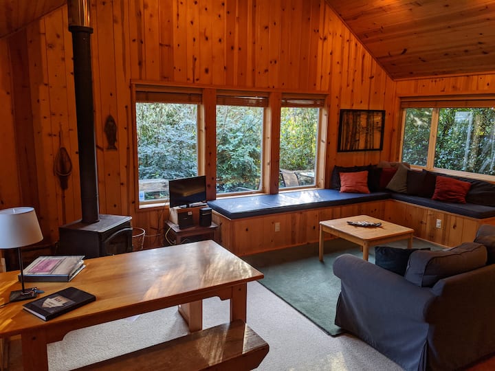 Charming DogFriendly Beach House Cabins for Rent in Manzanita