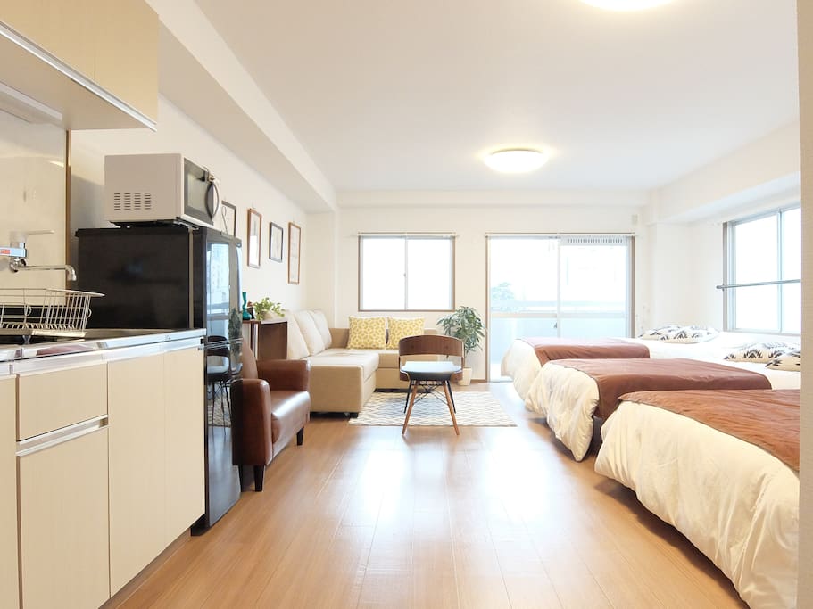The room is there is a feeling of cleanliness is very beautiful.
