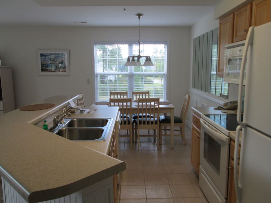 Full Kitchen