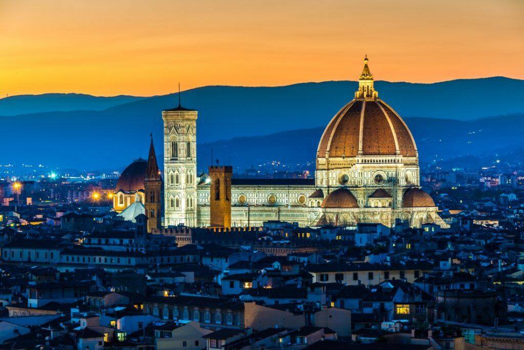 the Duomo (see cupola from the street)