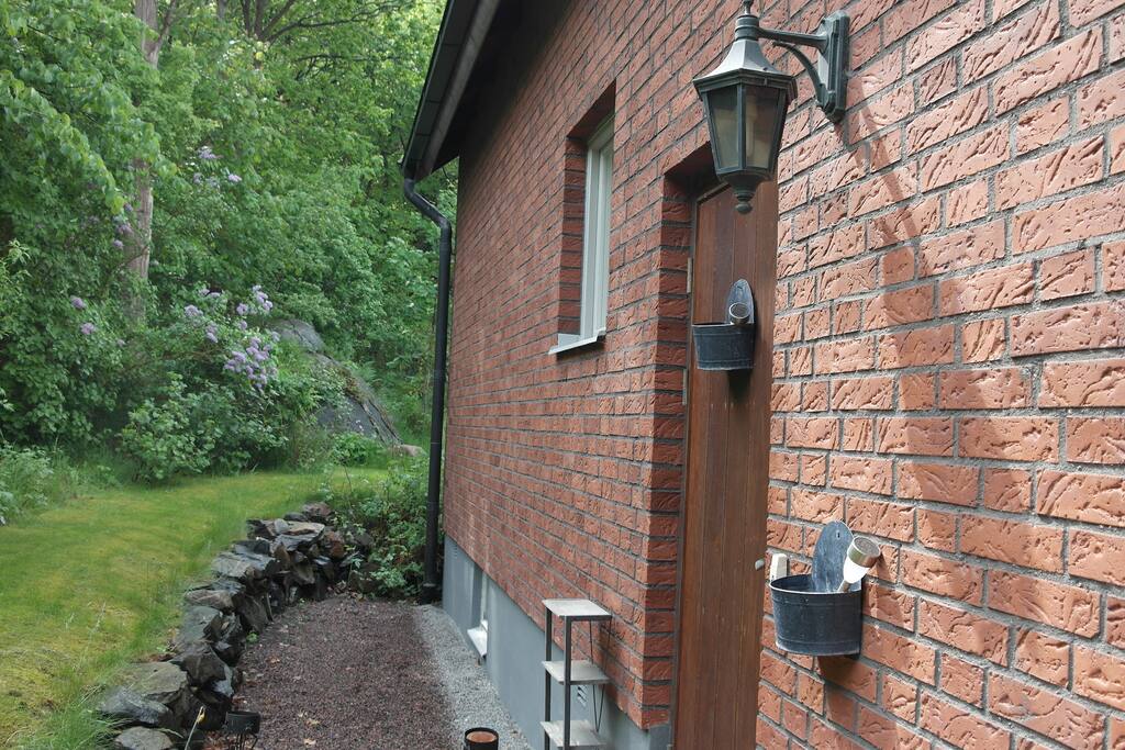Private entrance.