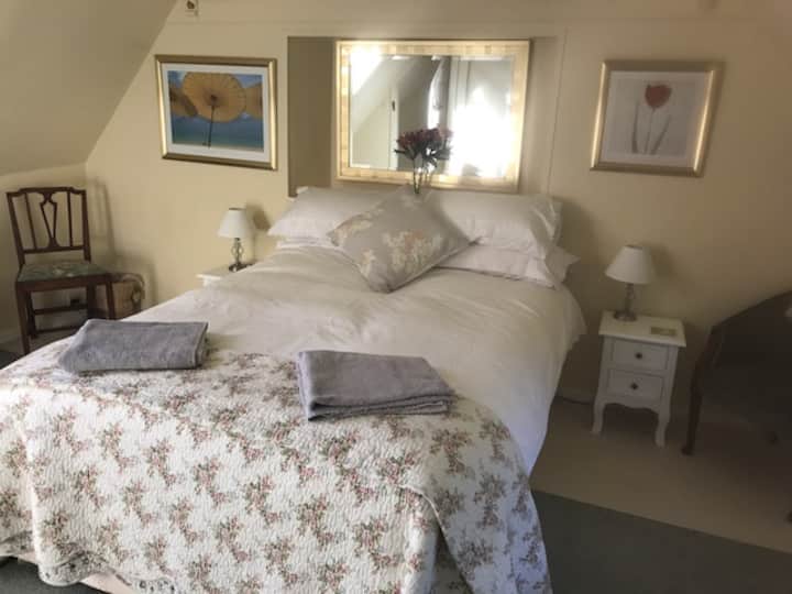 Cama doble, sábanas de algodón