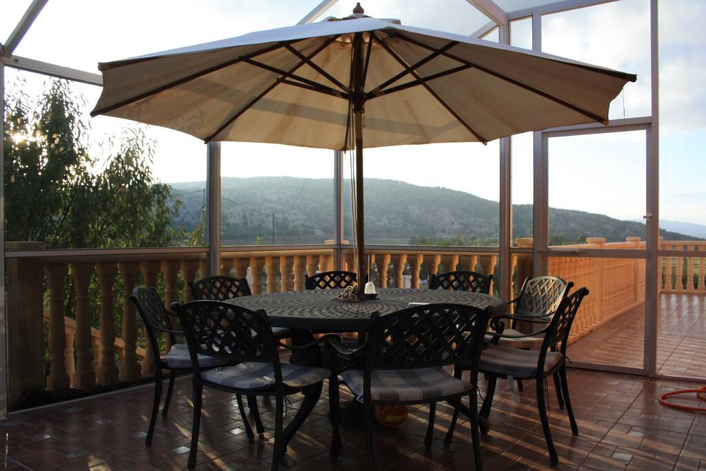 bug free outdoor dining!
