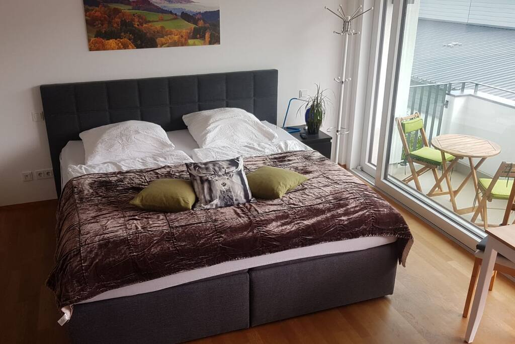Boxspringbett (220cm x 200cm)