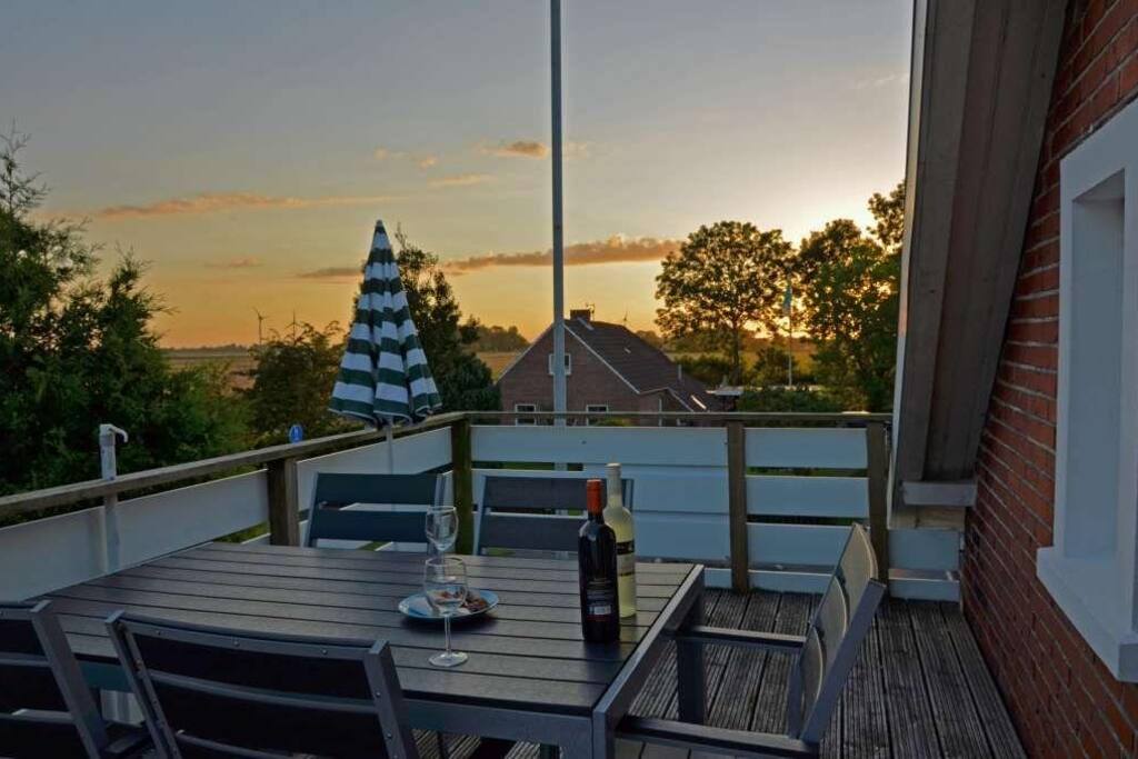 geräumiger Balkon