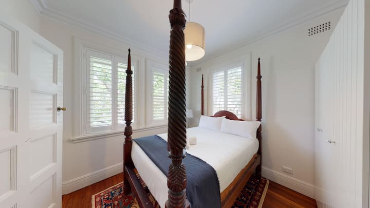 Ელეგანტური არტ-დეკო - EDGECLIFF