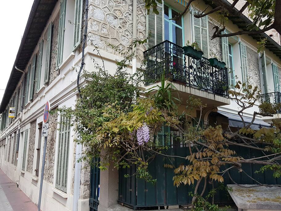 Logement au 1er étage de cette maison