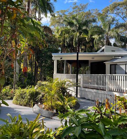Main Creek Getaway – Acreage 10 mins Mooloolaba gallery image 3