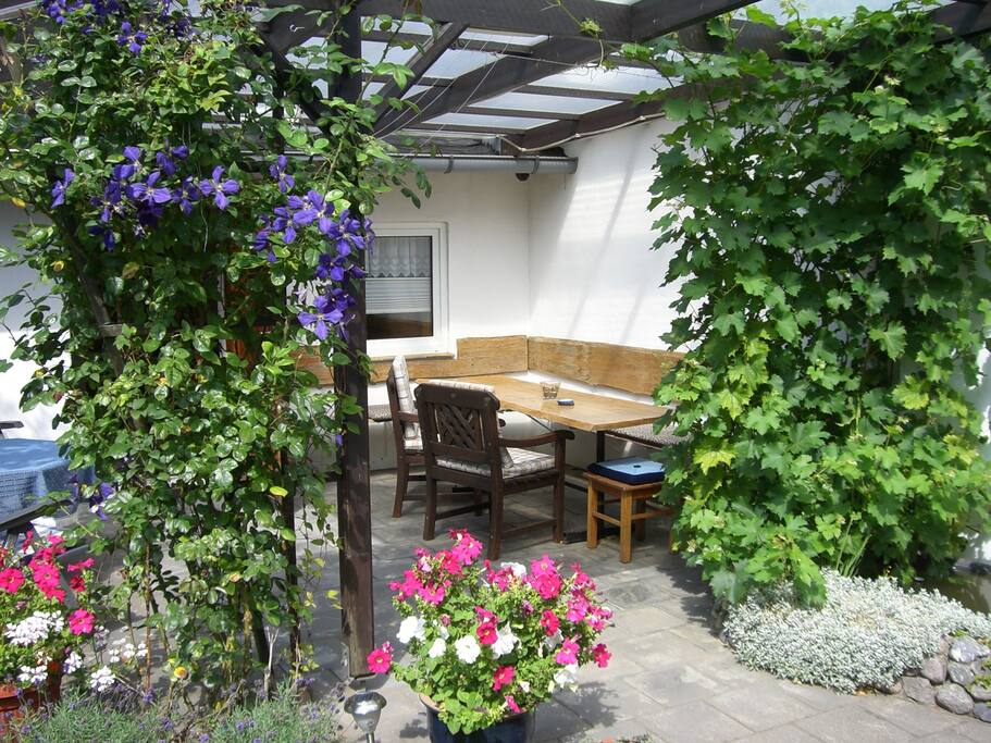 Sitzecke auf der Terrasse