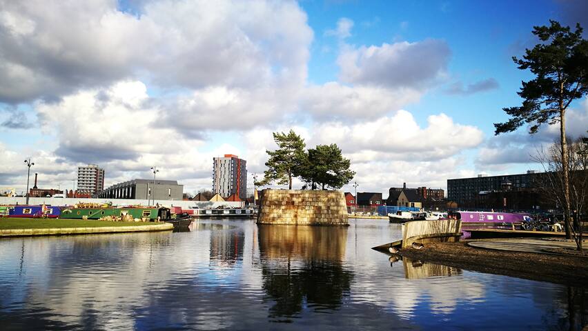 City Centre Penthouse Apartment | Roof Terrace